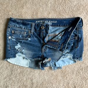 American Eagle blue Jean shorts size 4
